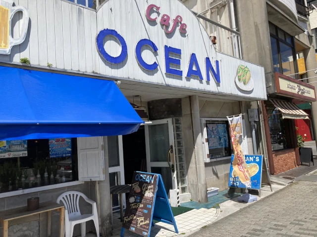 カフェオーシャンの外観