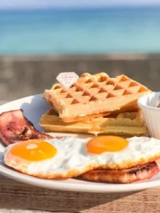 DIAMOND BEACH CAFEのワッフル