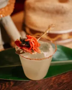 エルレキオのトミーの沖縄そば