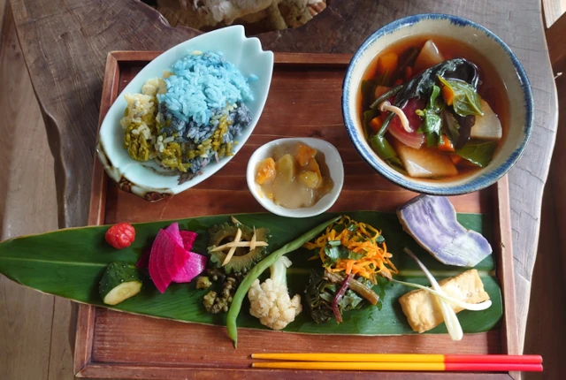 がらまんじゃく定食