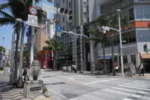 国際通り商店街