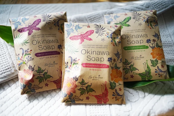 ラクッチーナの沖縄素材石鹸