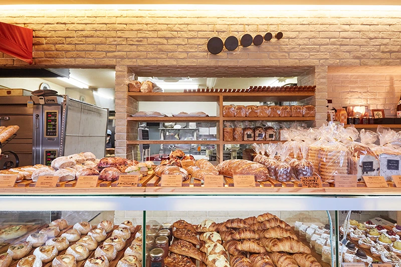 Pain de Kaito 名護本店の店内