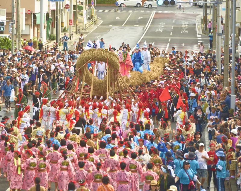 与那原 大綱曳まつり